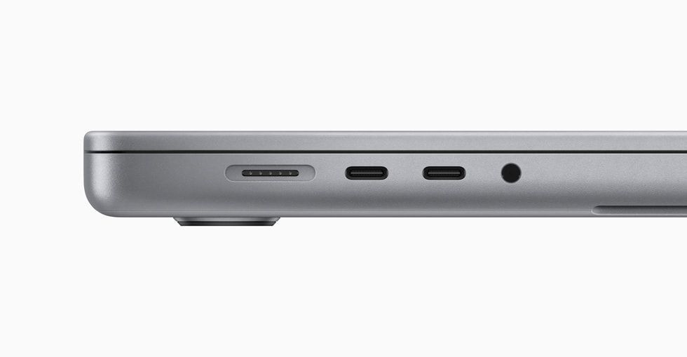 Ноутбук MacBook Pro (M2 Pro 12C CPU, 19C GPU, 2023) (серебристый, 14", 1 ТБ, 16 ГБ)